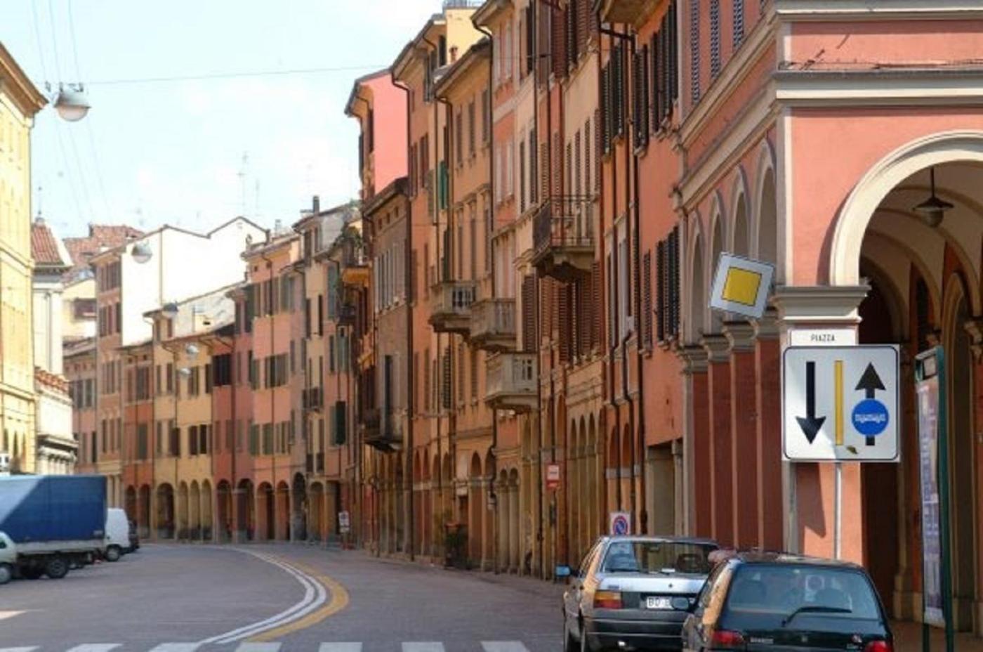 Studio Apartment Santa Caterina Bologna Exterior photo